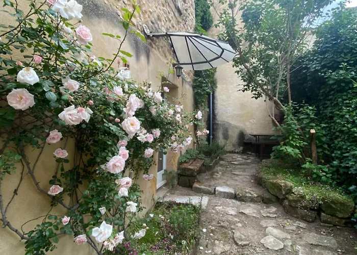 Βίλα La Meillerie, Cozy Villagehouse *